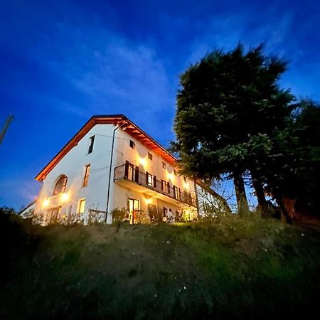 Cascina Malinverni Rocchetta Palafea Exterior foto