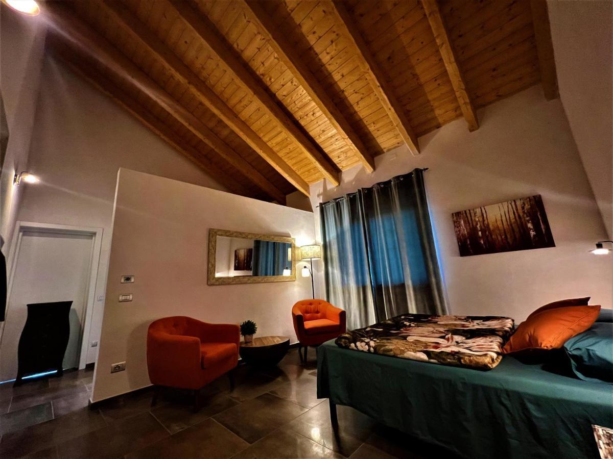 Cascina Malinverni Rocchetta Palafea Exterior foto